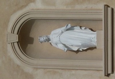 la vierge de l'église